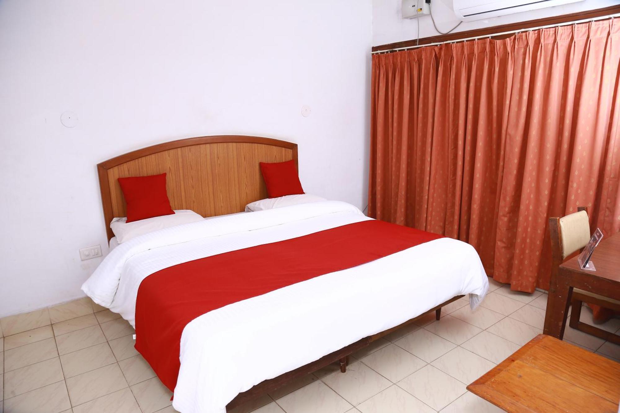 Hotel Nandanam Guruvāyūr 외부 사진